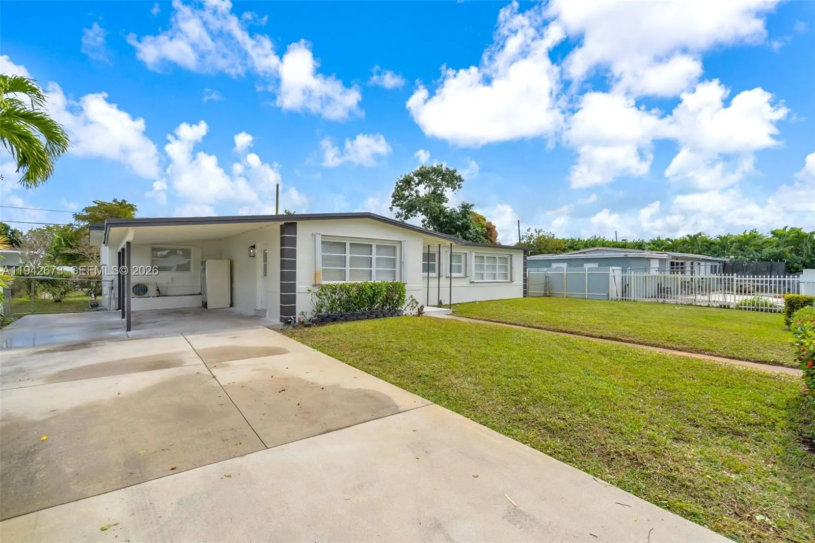 19525 NW 38th Ct, Miami Gardens FL 33055