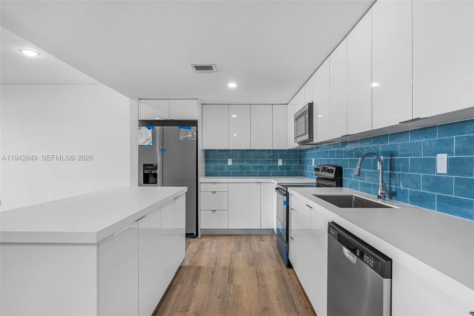 16955 SW 100th Ave, Miami FL 33157