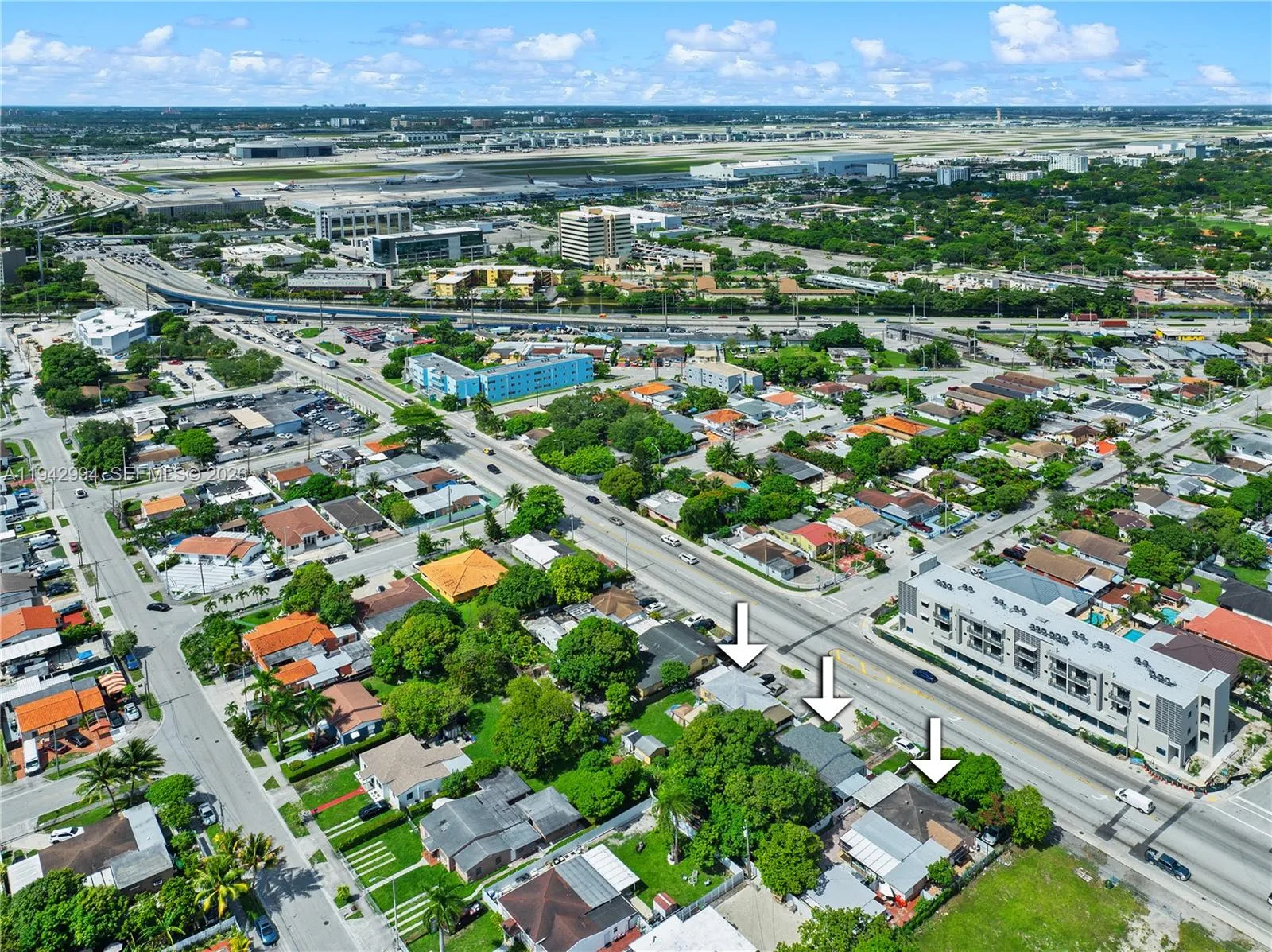 871 SE 8th Ave, Hialeah FL 33010