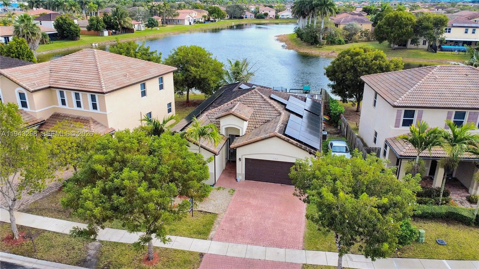 4 bedroom 2 bath for sale at 157 SE 21st Ter, Homestead FL 33033