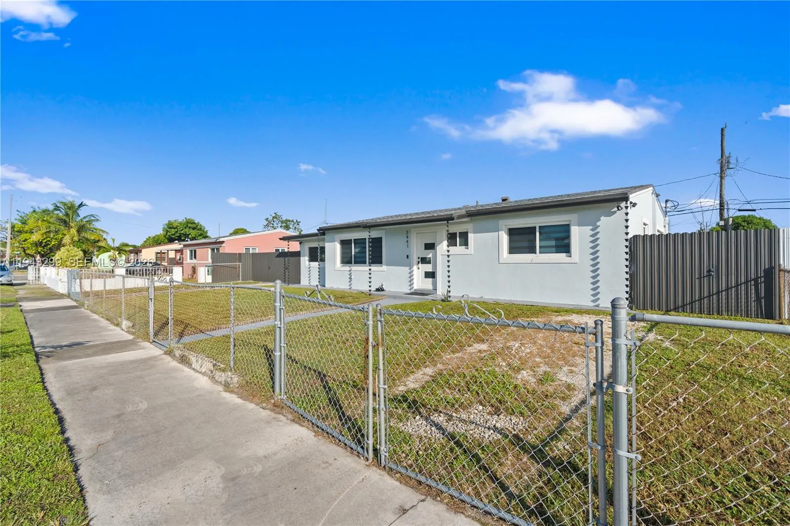 2441 NW 181st Ter, Miami Gardens FL 33056