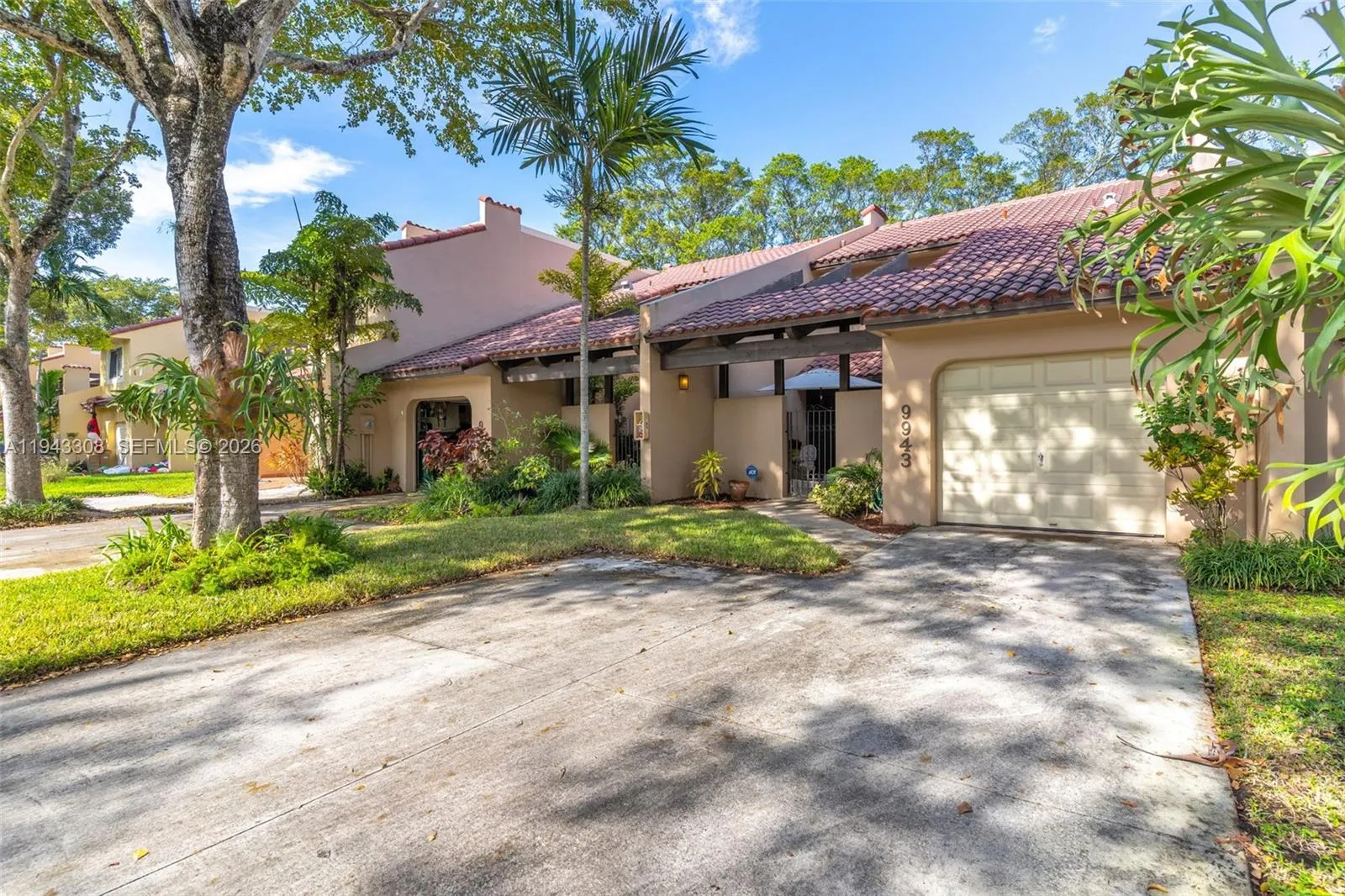 9943 Costa Del Sol Blvd # 108A, Doral FL 33178