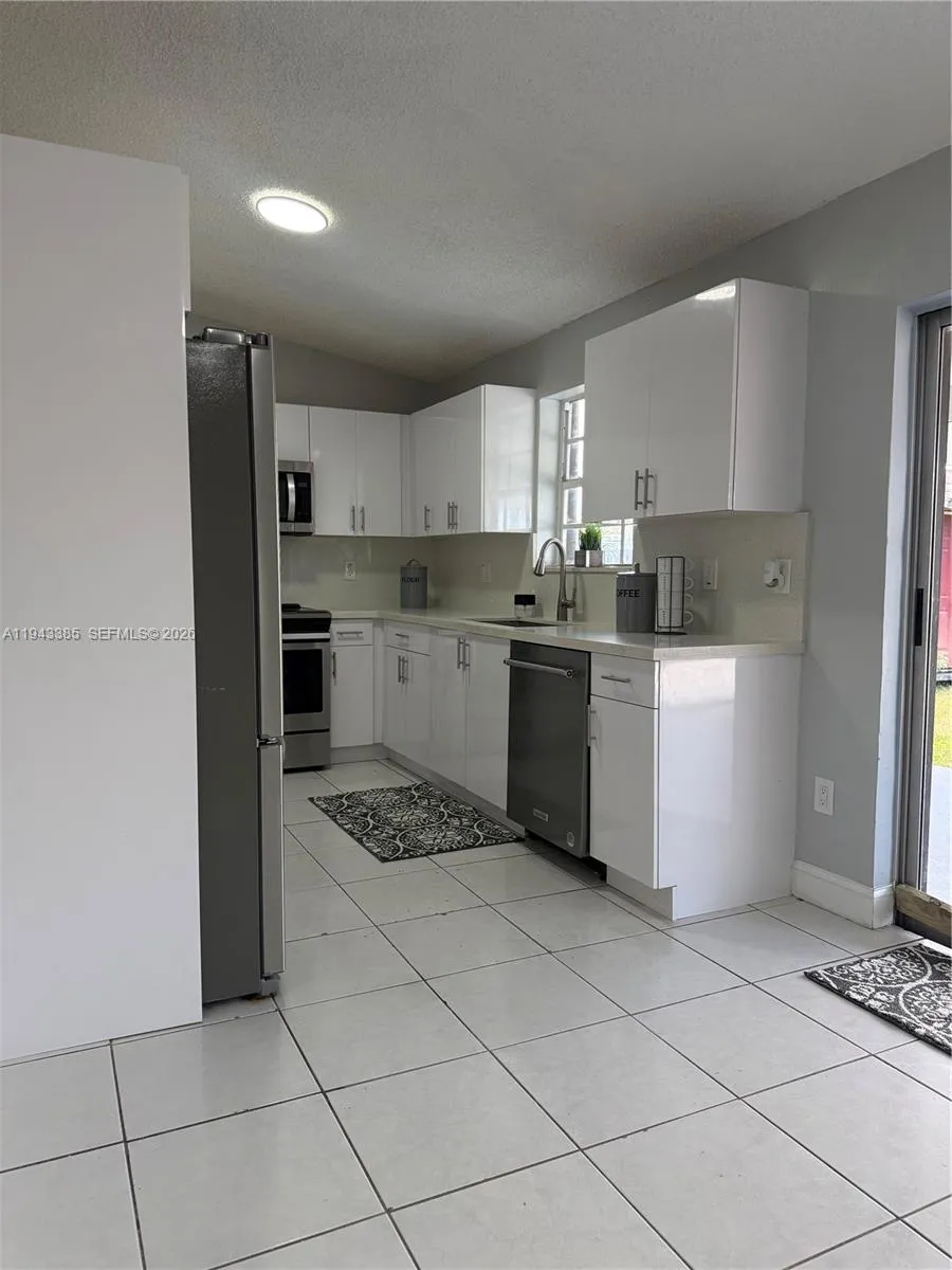 14285 SW 287th St, Homestead FL 33033