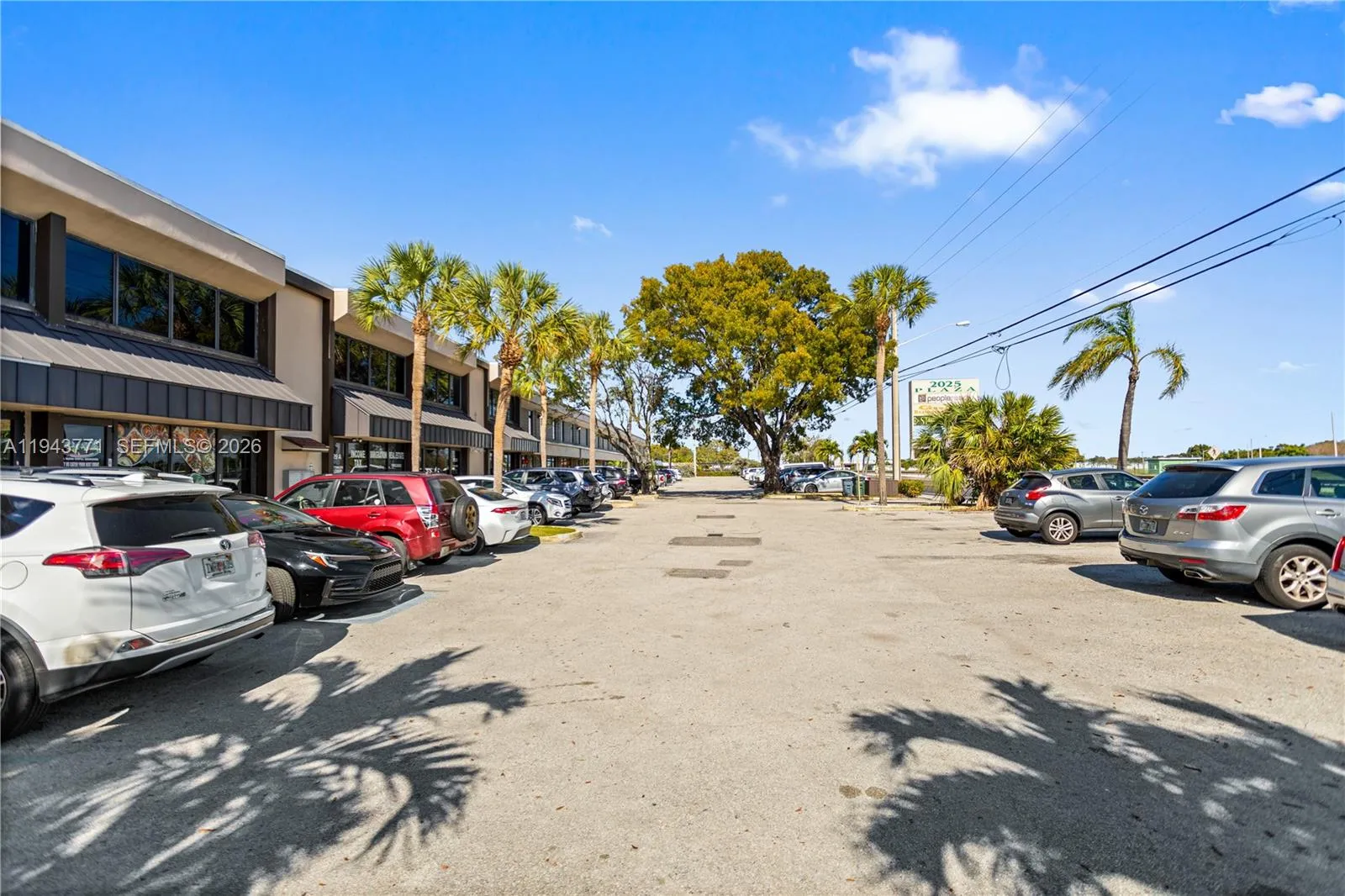 2025 N Dixie Hwy, Pompano Beach FL 33060