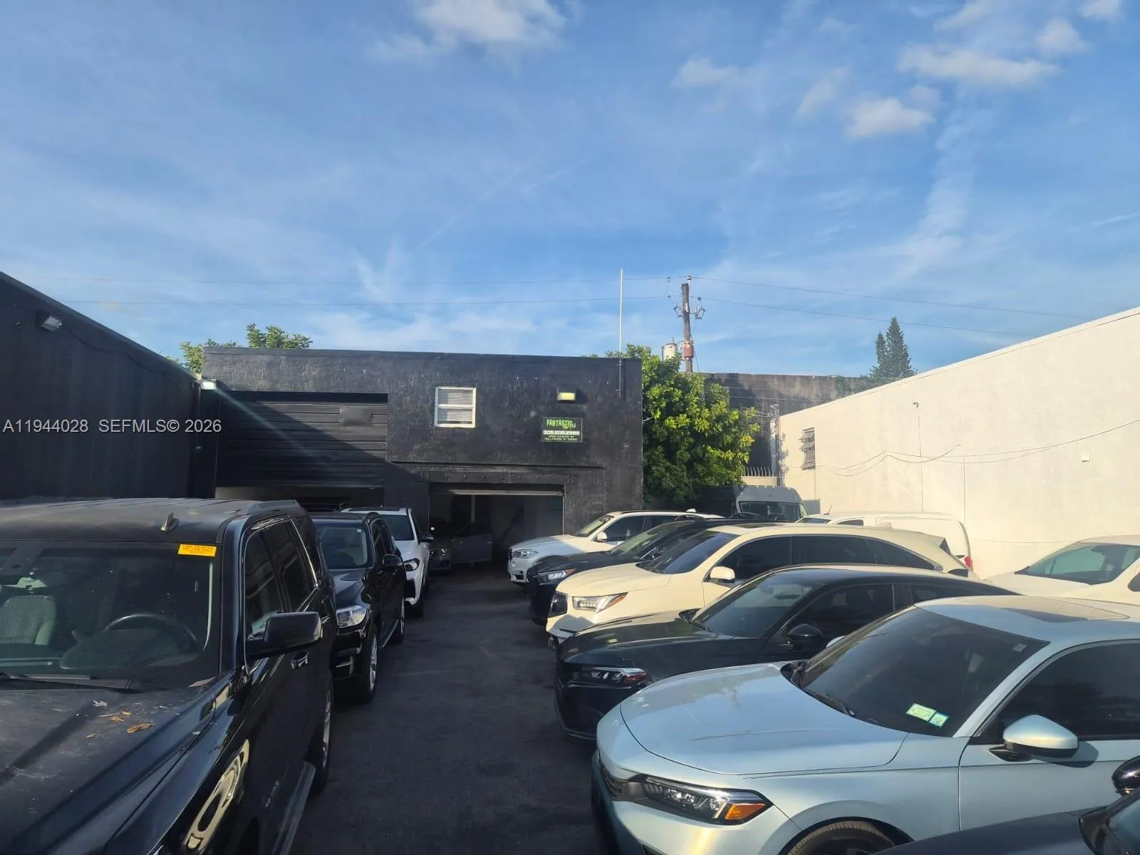 5733 Funston St, Hollywood FL 33023