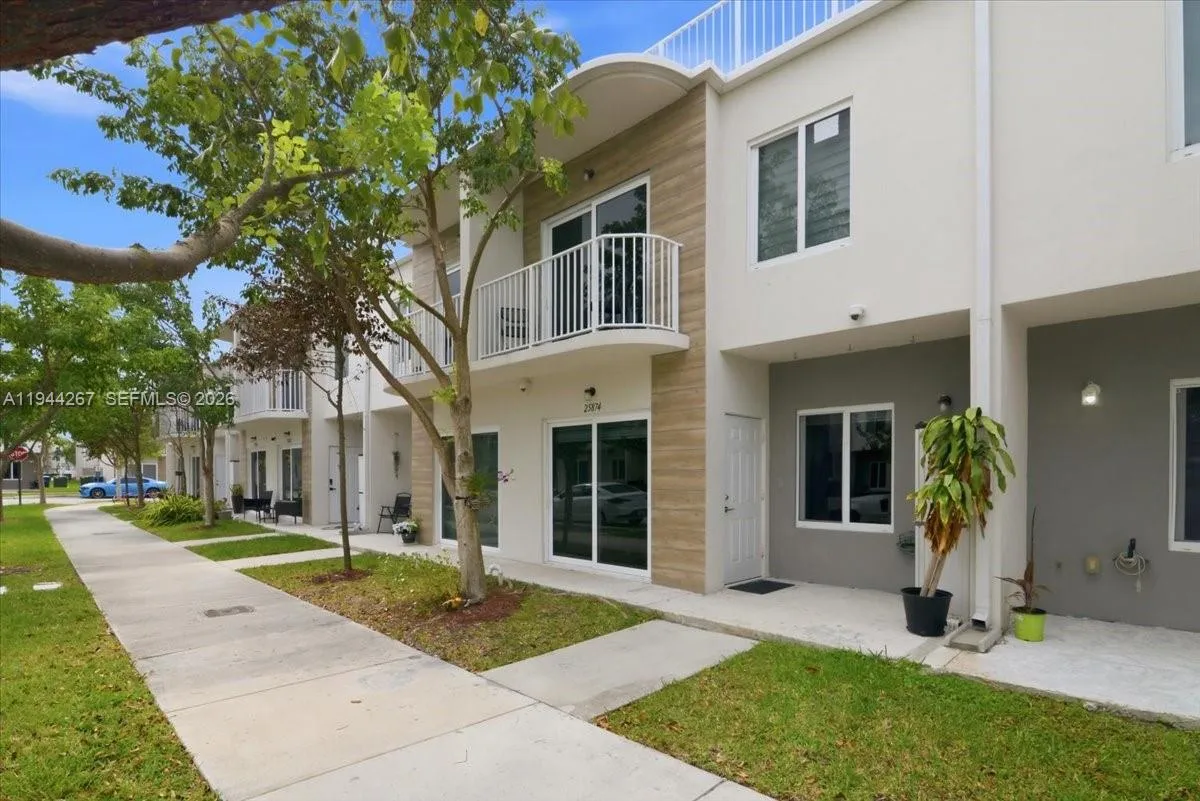 4 bedroom 3 bath for sale at 25874 SW 144th Ct, Homestead FL 33032