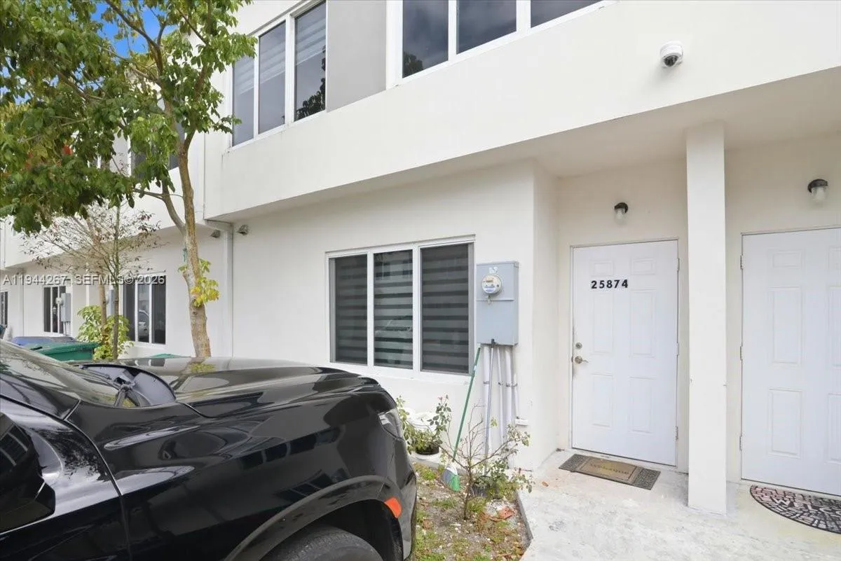 25874 SW 144th Ct, Homestead FL 33032