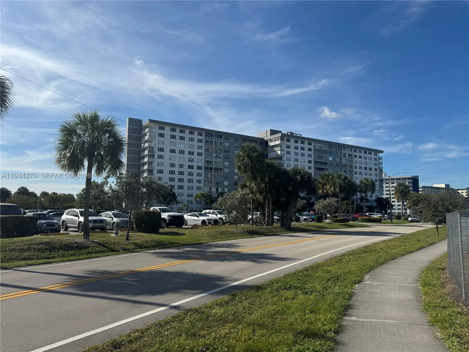 3800 Hillcrest Dr # 1222, Hollywood FL 33021