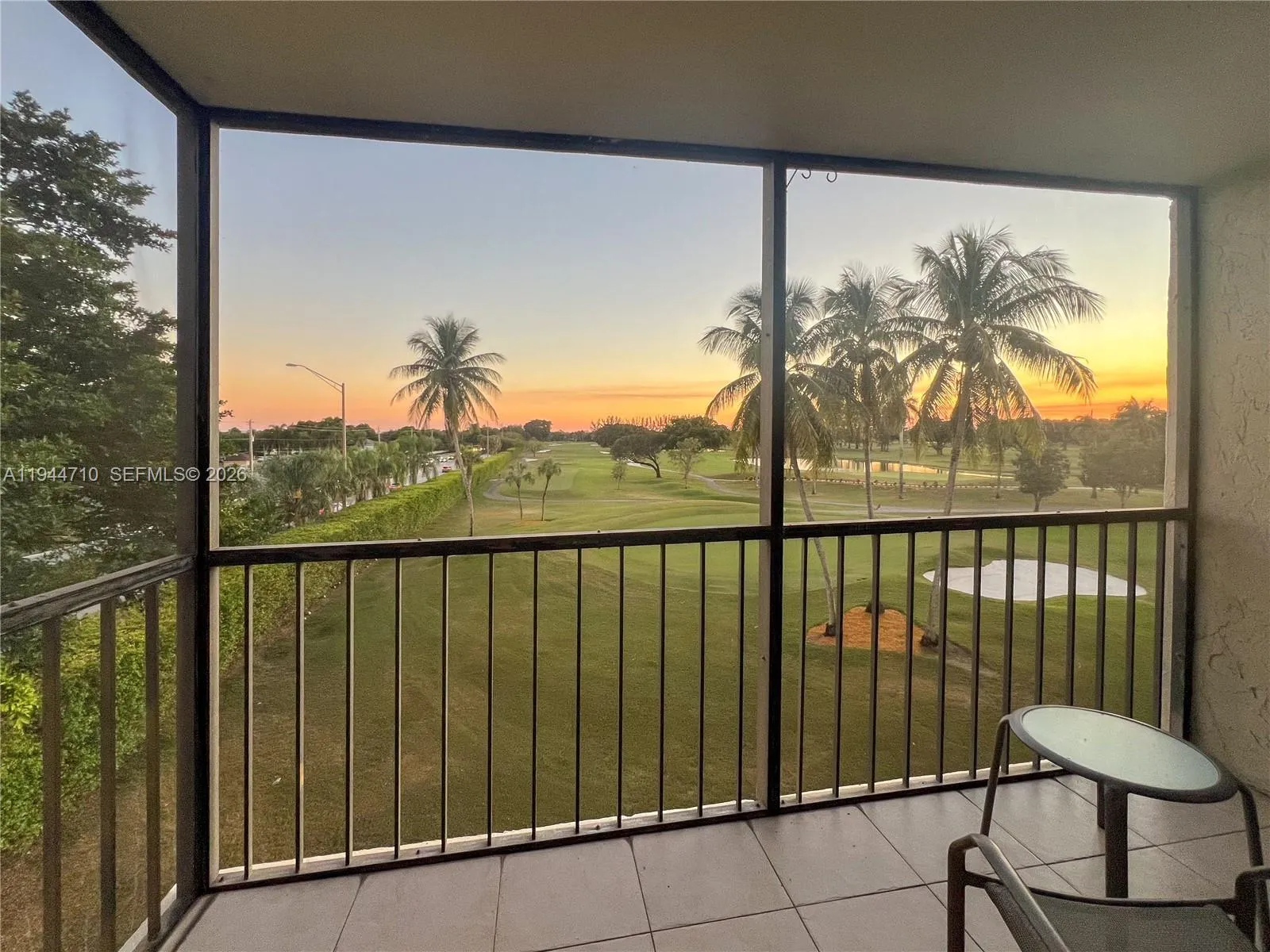 1 bedroom 1 bath for sale at 8900 Washington Blvd # 401A, Pembroke Pines FL 33025