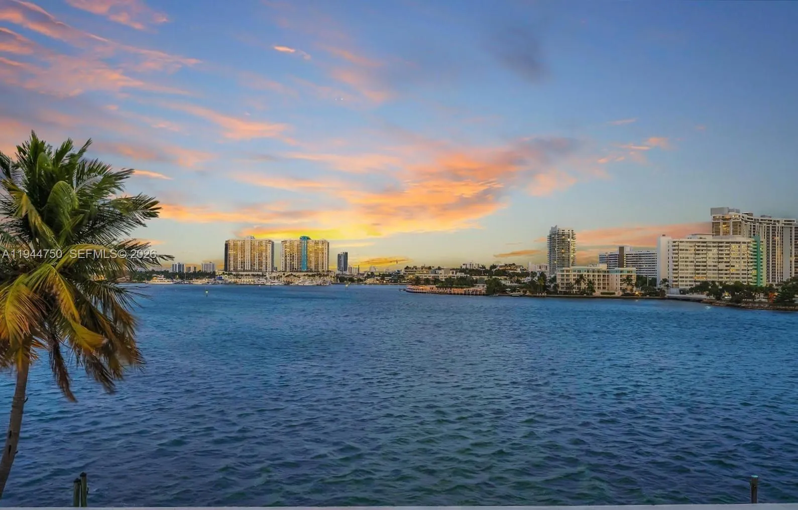 333 E Rivo Alto Dr, Miami Beach FL 33139