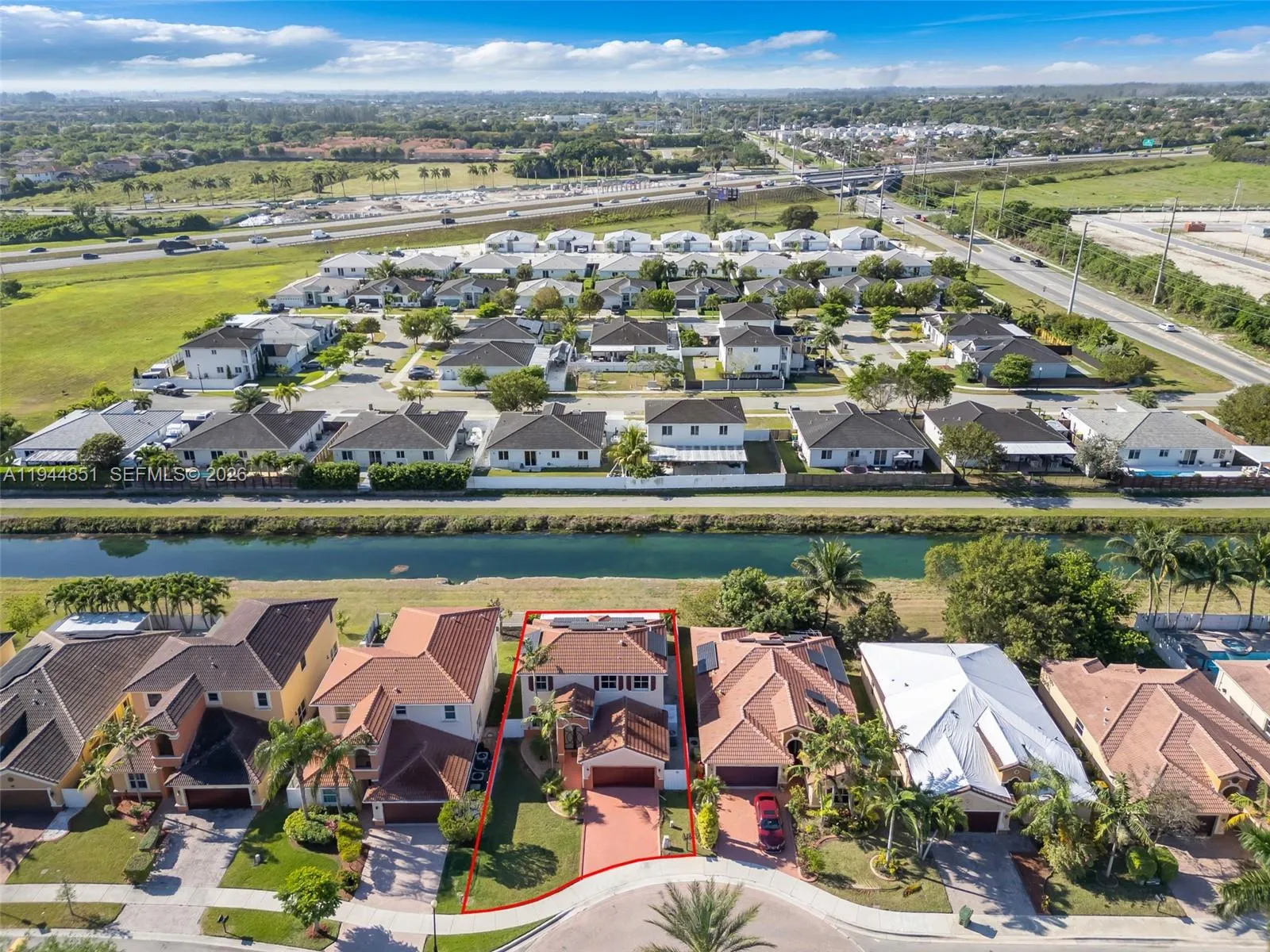 1856 NE 3rd Ct, Homestead FL 33033