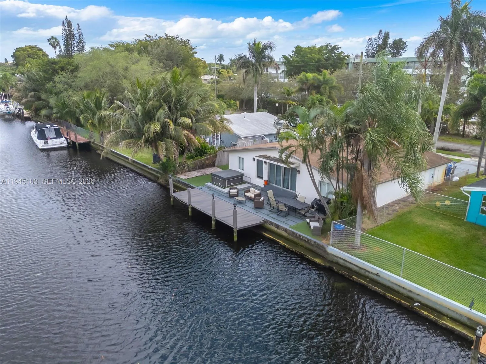 2721 Harding St, Hollywood FL 33020