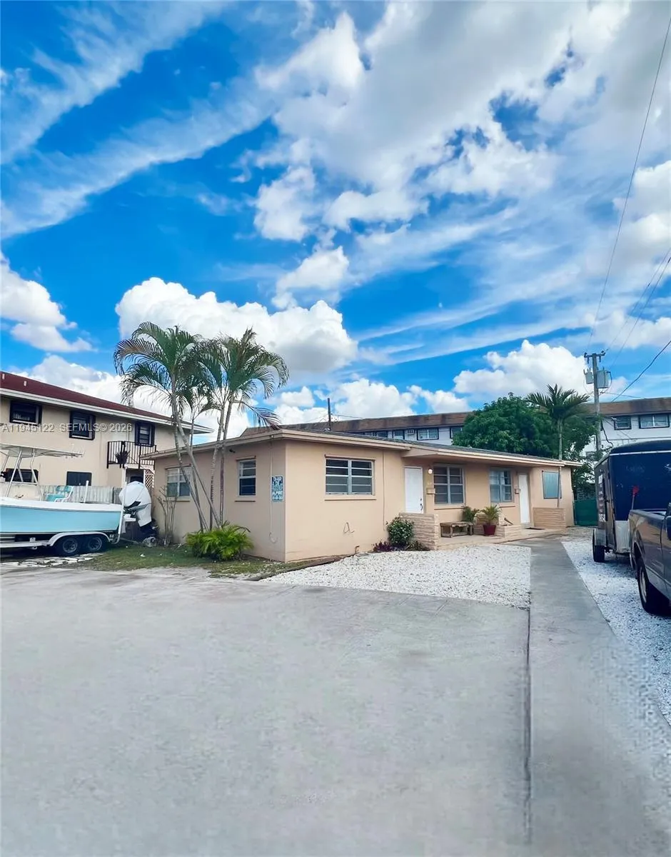 2651 W 12th Ave, Hialeah FL 33010