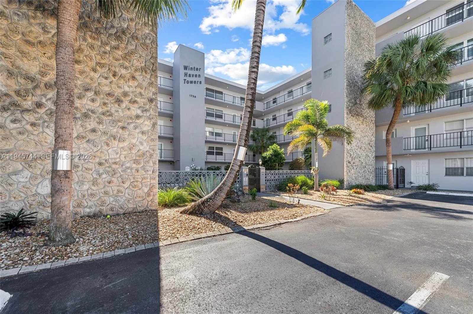 1750 Jefferson St # 510, Hollywood FL 33020