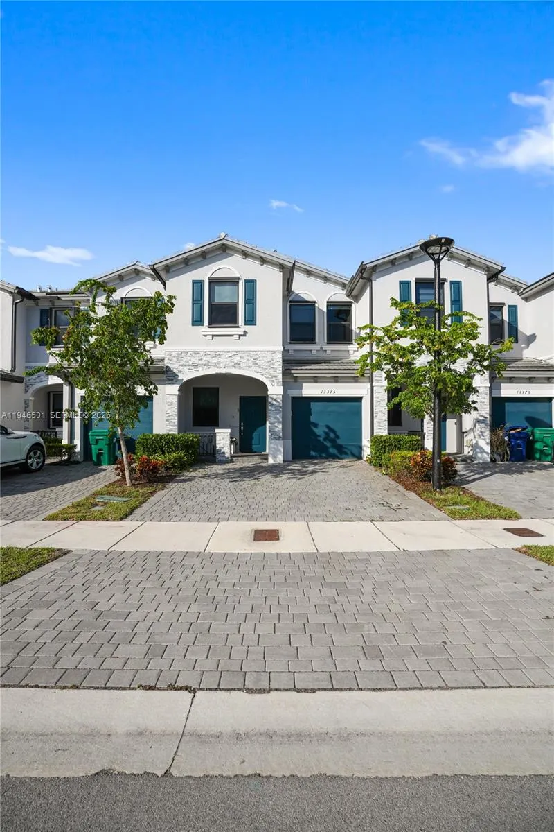 11919 SW 247 Ter, Homestead FL 33032