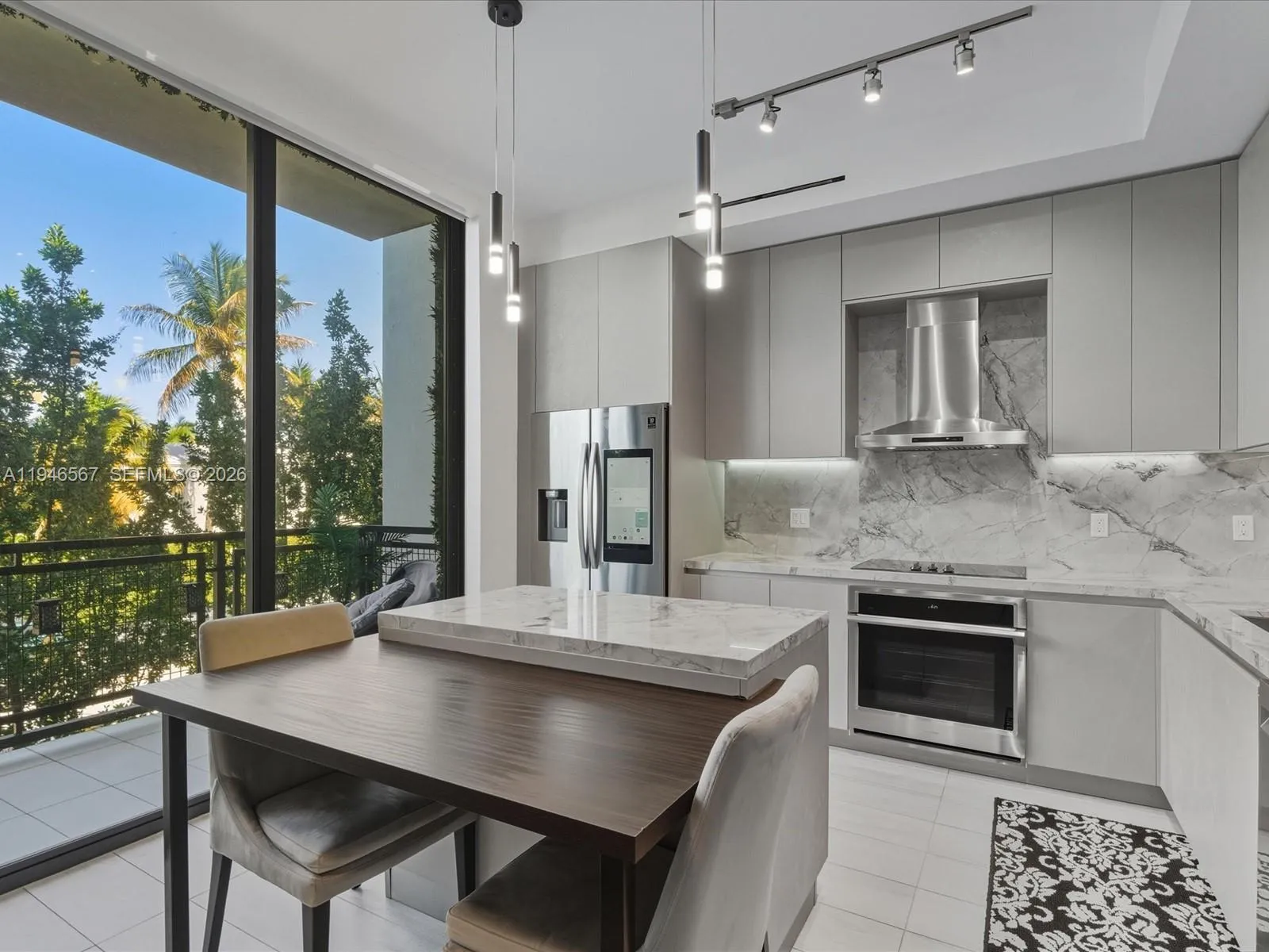 1030 15th St # 213, Miami Beach FL 33139