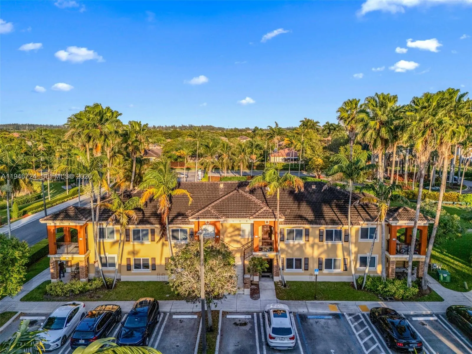 2 bedroom 2 bath for sale at 945 NE 34th Ave # 103, Homestead FL 33033