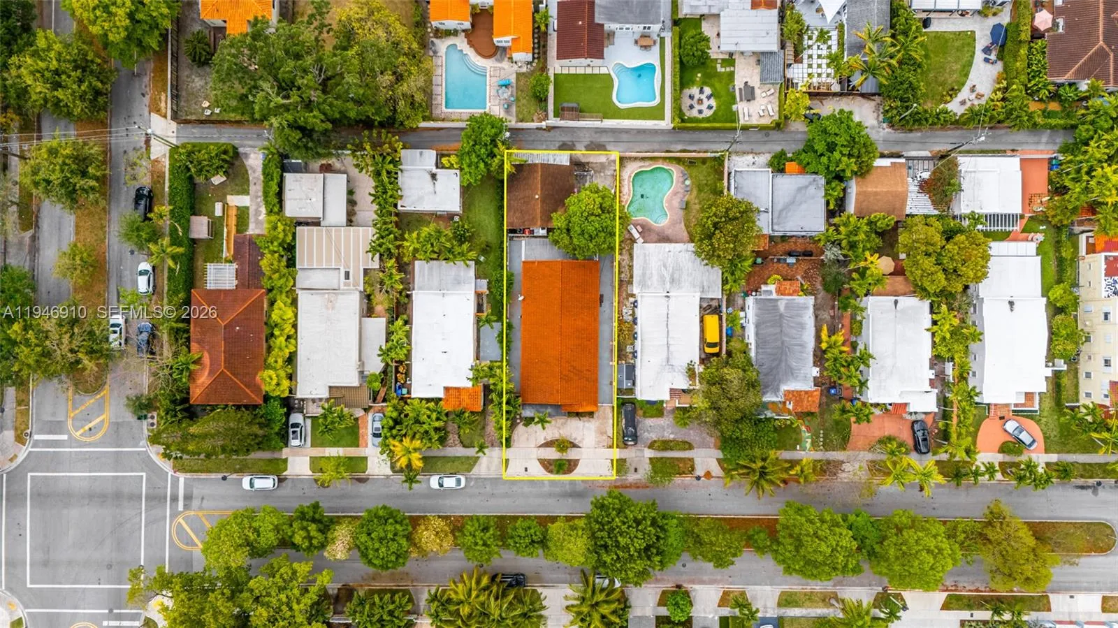 4 bedroom 3 bath for sale at 426 SW 26th Rd, Miami FL 33129