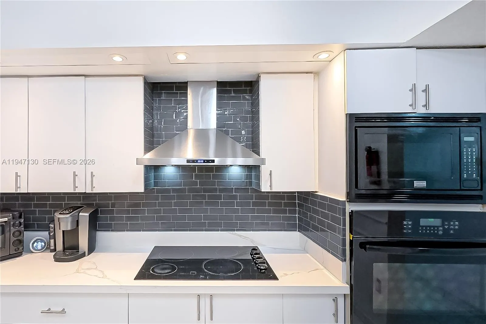 2800 N 46th Ave # A307, Hollywood FL 33021