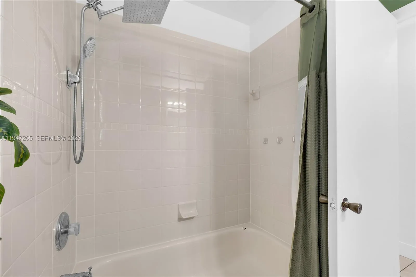 1959 SE 10th St, Homestead FL 33035