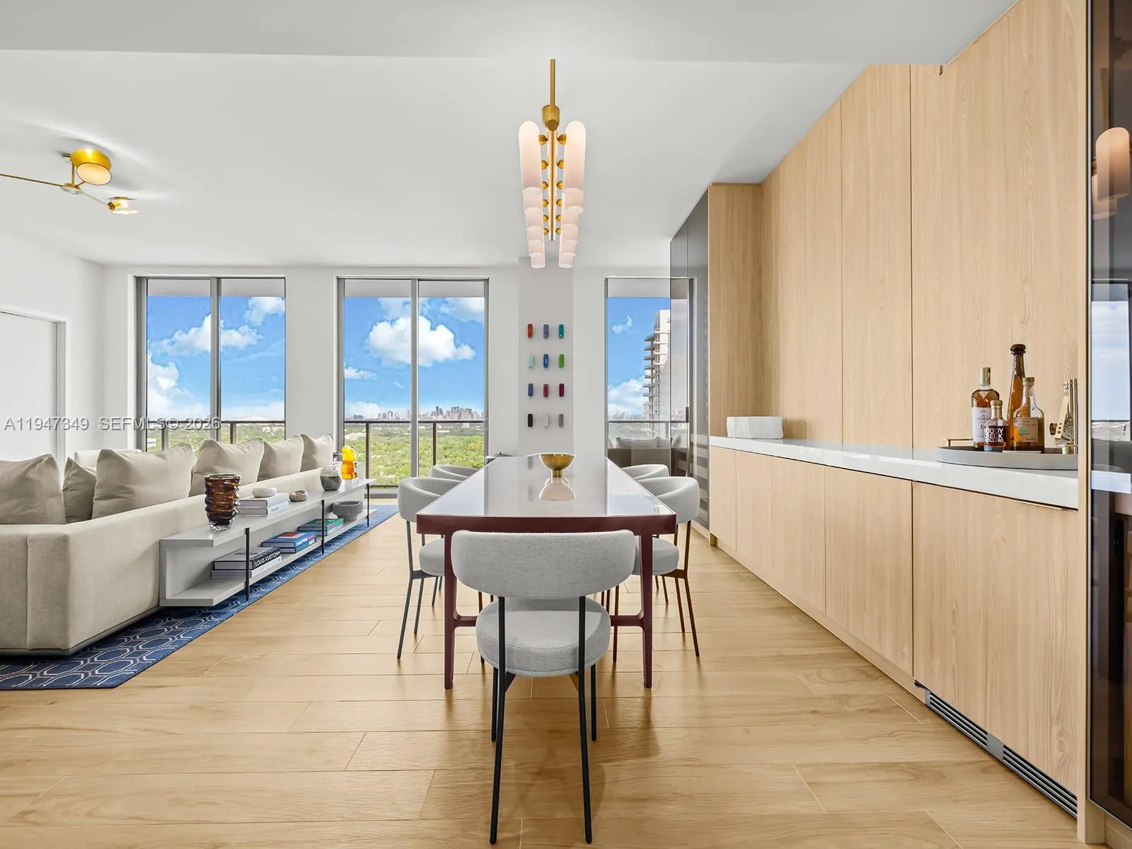 2678 Tigertail Ave # 1806, Miami FL 33133