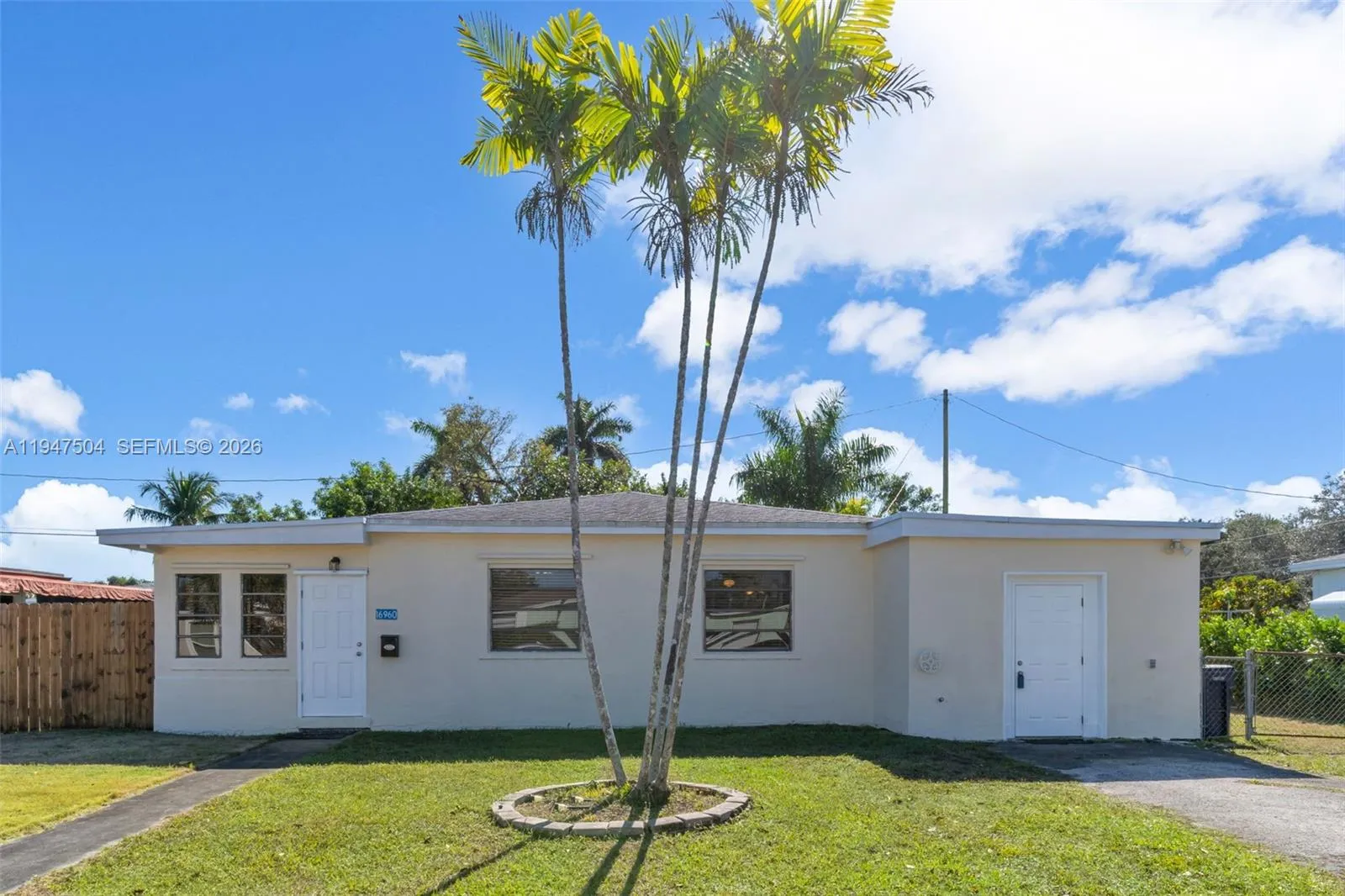 3 bedroom 1 bath for sale at 16960 SW 301st St, Homestead FL 33030