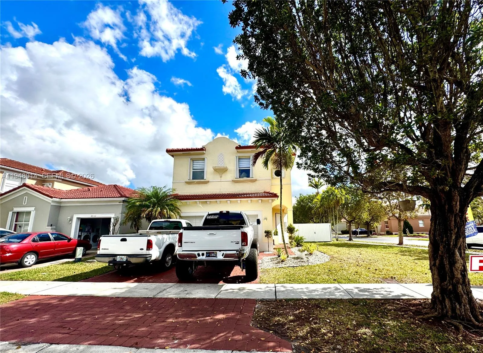 3 bedroom 2 bath for sale at 2101 NE 37th Ter, Homestead FL 33033