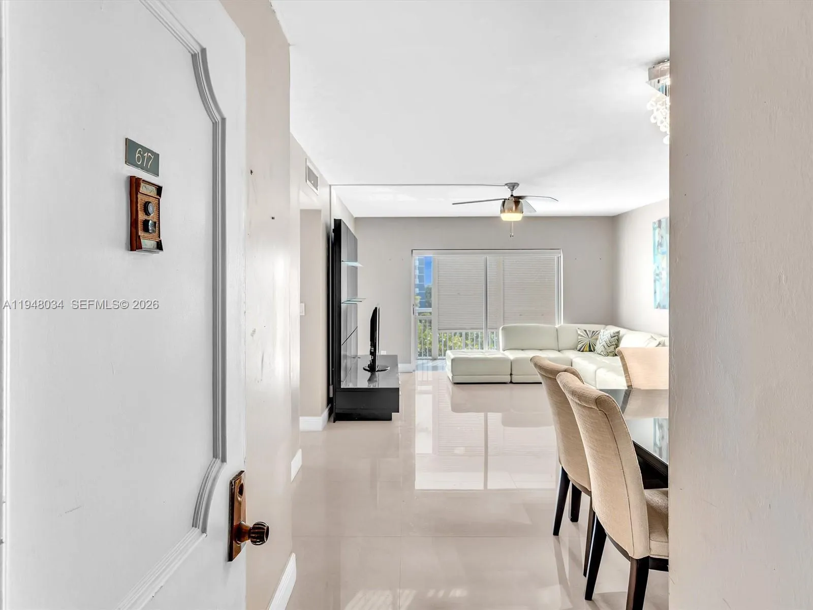 4400 HILLCREST # 617B, Hollywood FL 33021