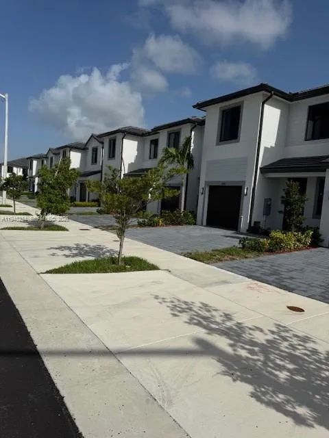 4 bedroom 2 bath for sale at 34478 SW 190th Ave, Homestead FL 33034