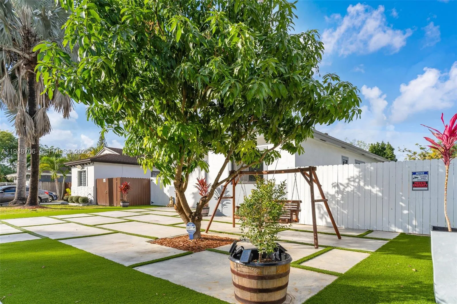 407 NW 9th Ct, Homestead FL 33030