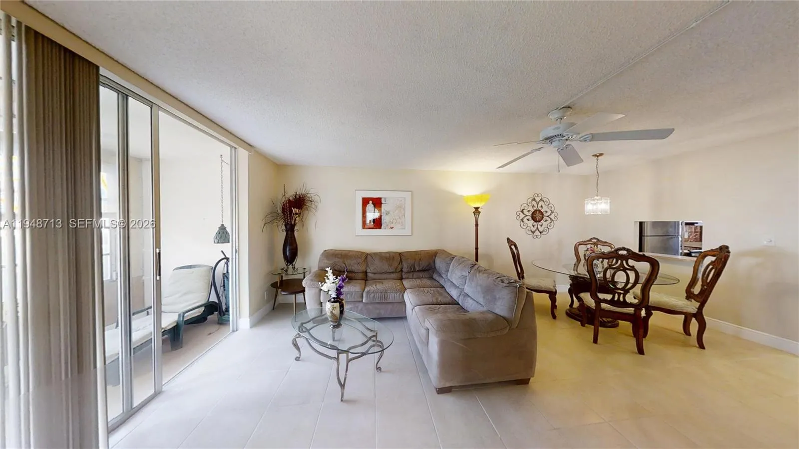 2800 W Sunrise Lakes Dr # 101, Sunrise FL 33322