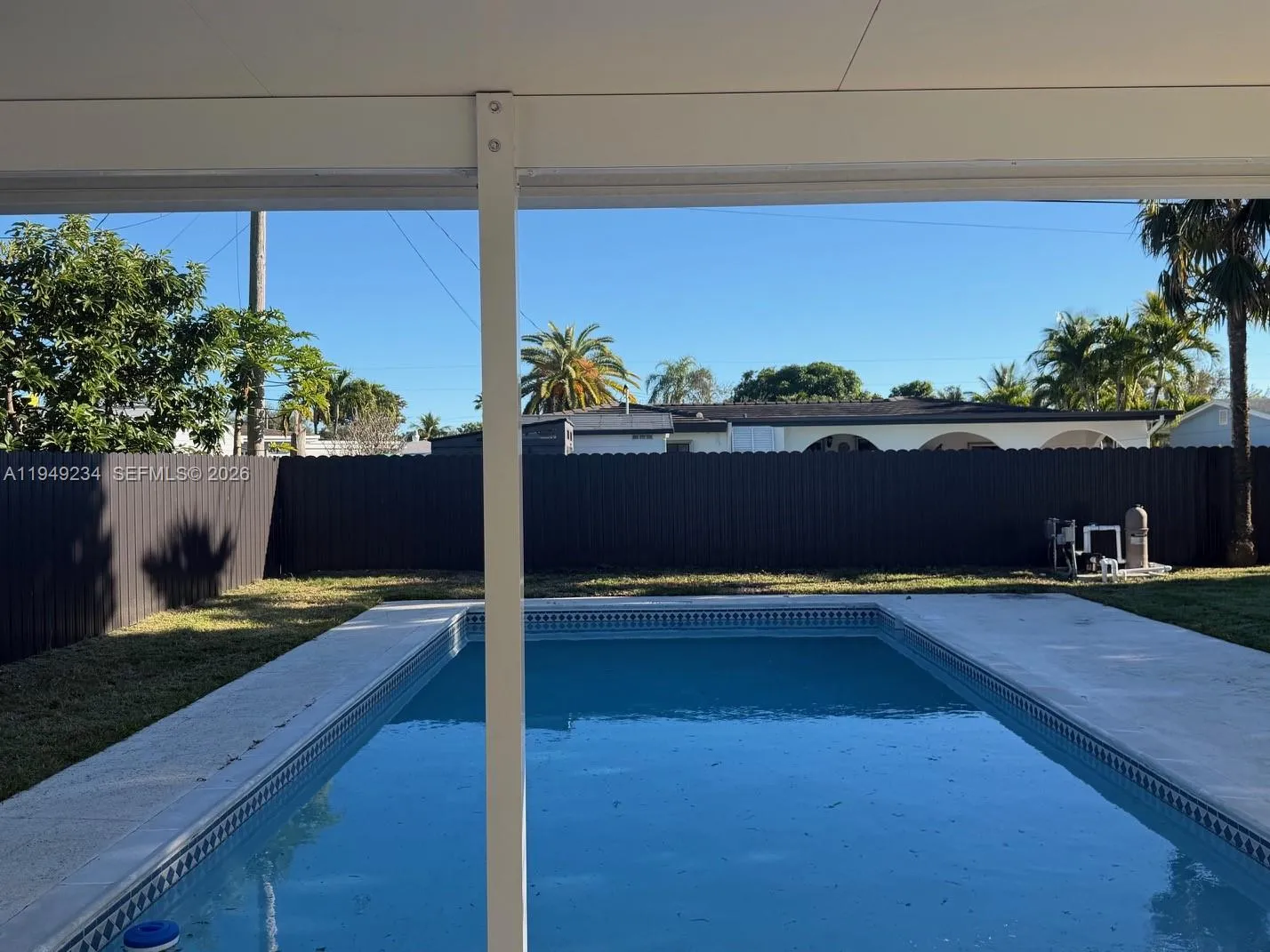 9900 Dominican Dr, Cutler Bay FL 33189