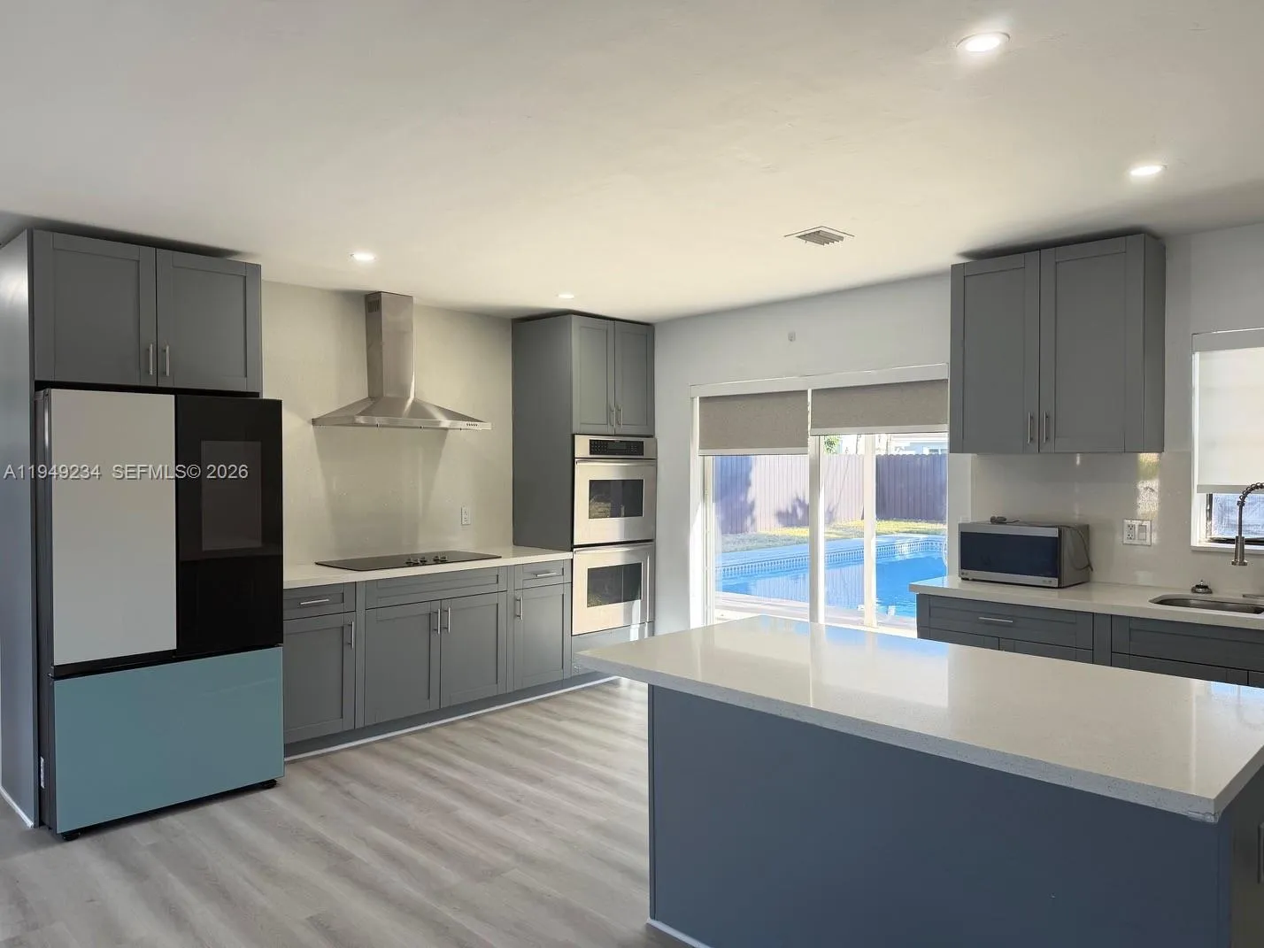 9900 Dominican Dr, Cutler Bay FL 33189