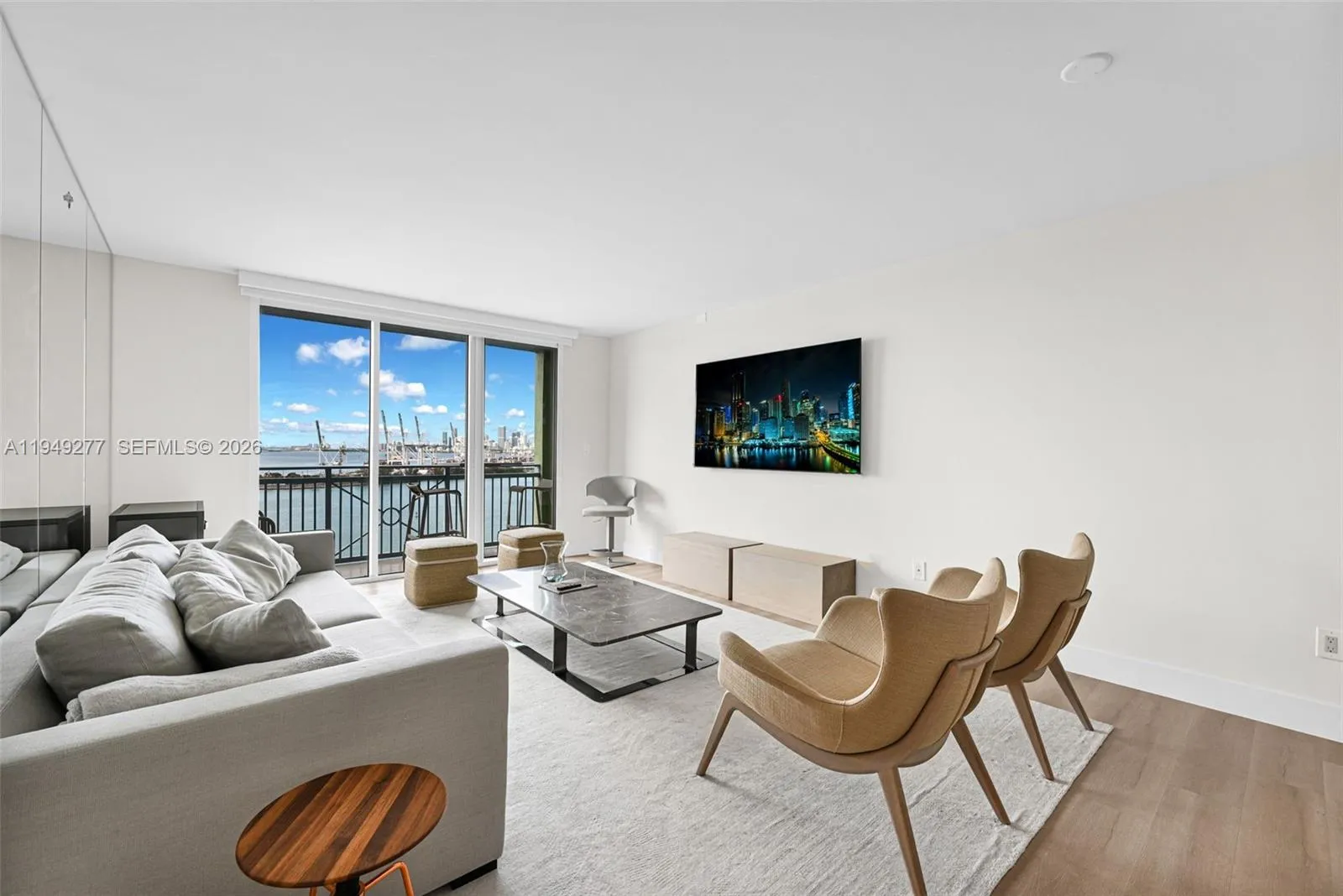 90 Alton Rd # 1908, Miami Beach FL 33139