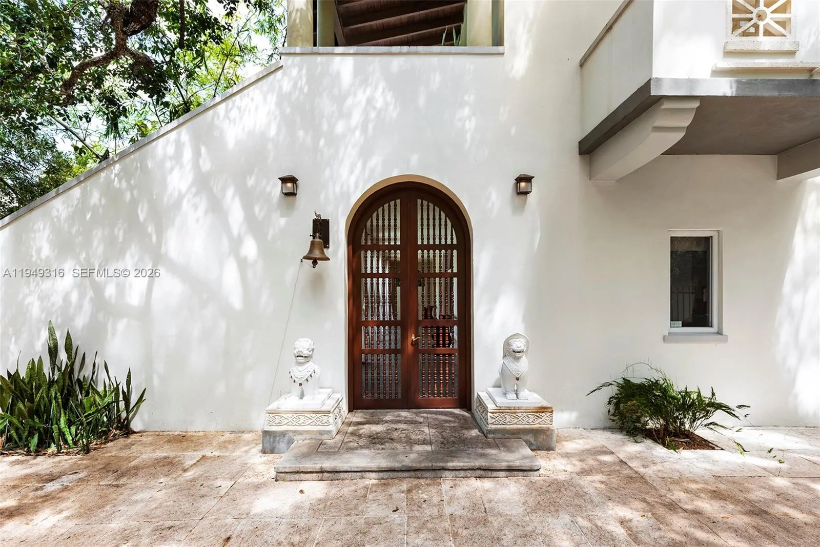 4191 Lybyer Ave, Coconut Grove FL 33133