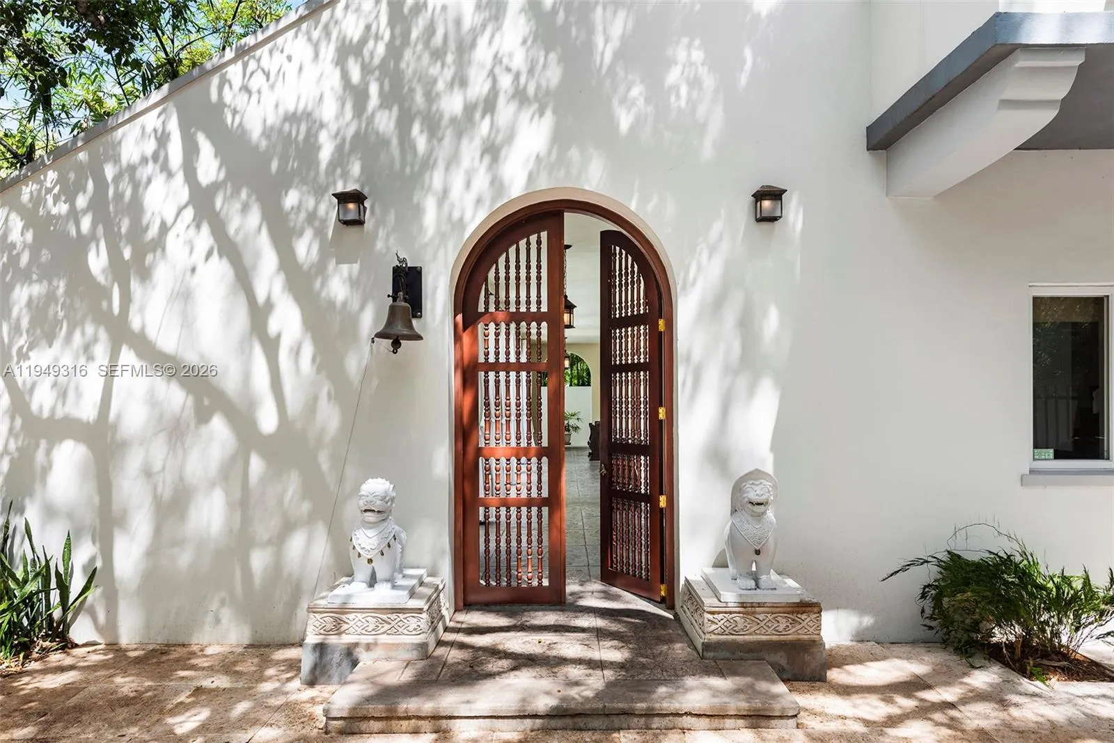 4191 Lybyer Ave, Coconut Grove FL 33133