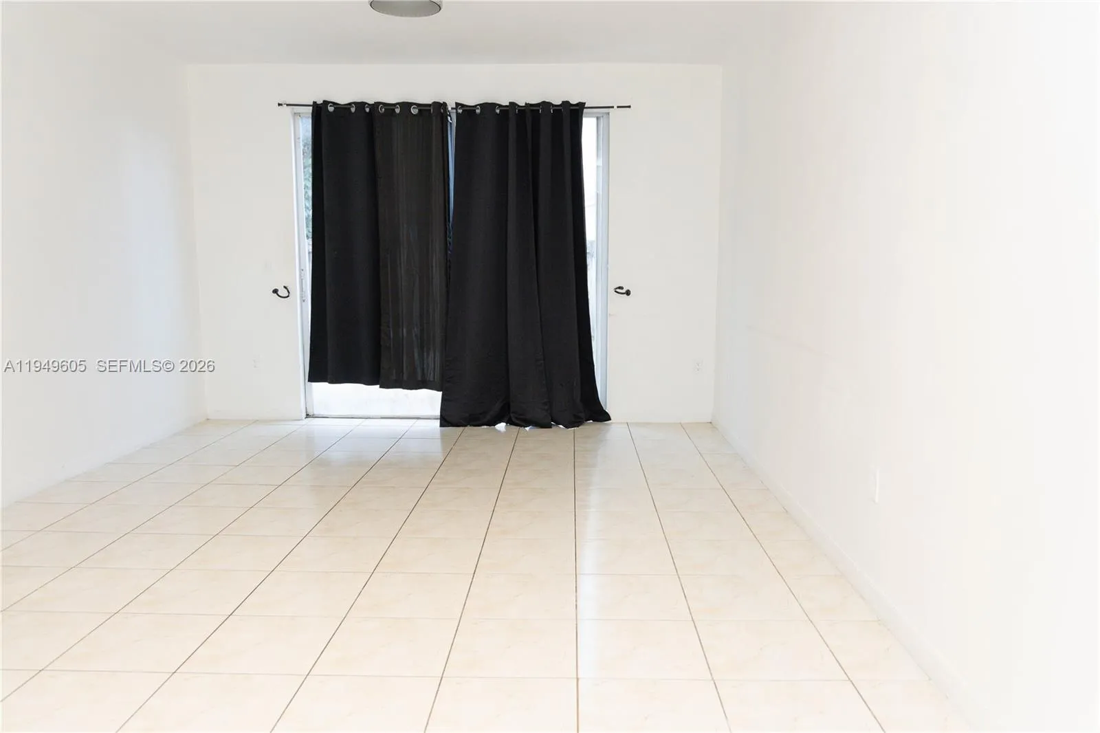 761 SE 2nd St, Homestead FL 33030