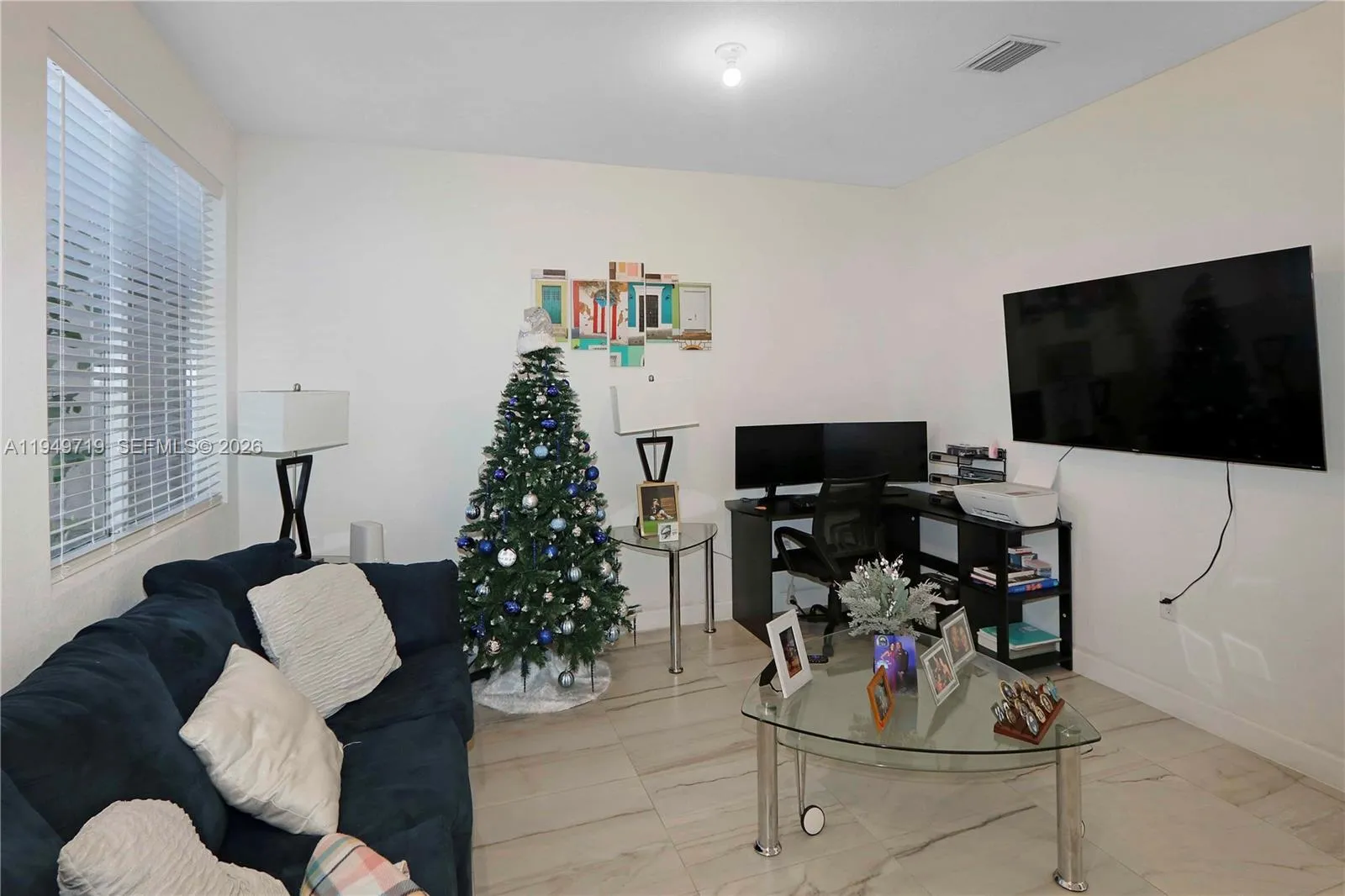 2432 SE 10th Ct, Homestead FL 33035