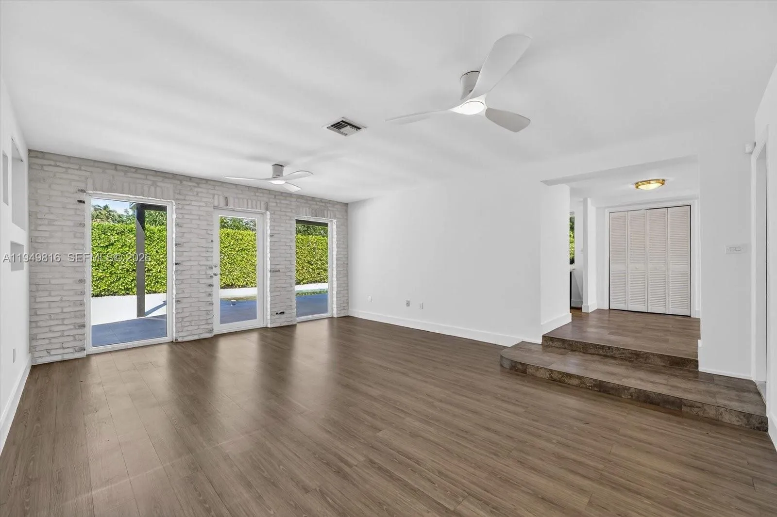 6735 SW 51st St, Miami FL 33155