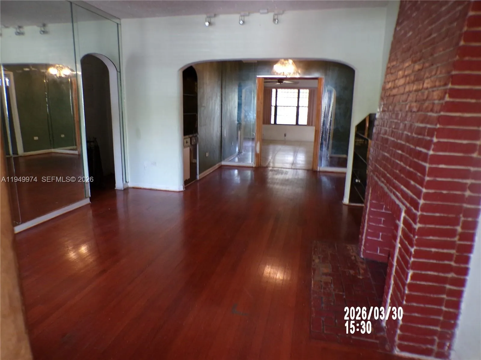 424 NE 72nd St, Miami FL 33138