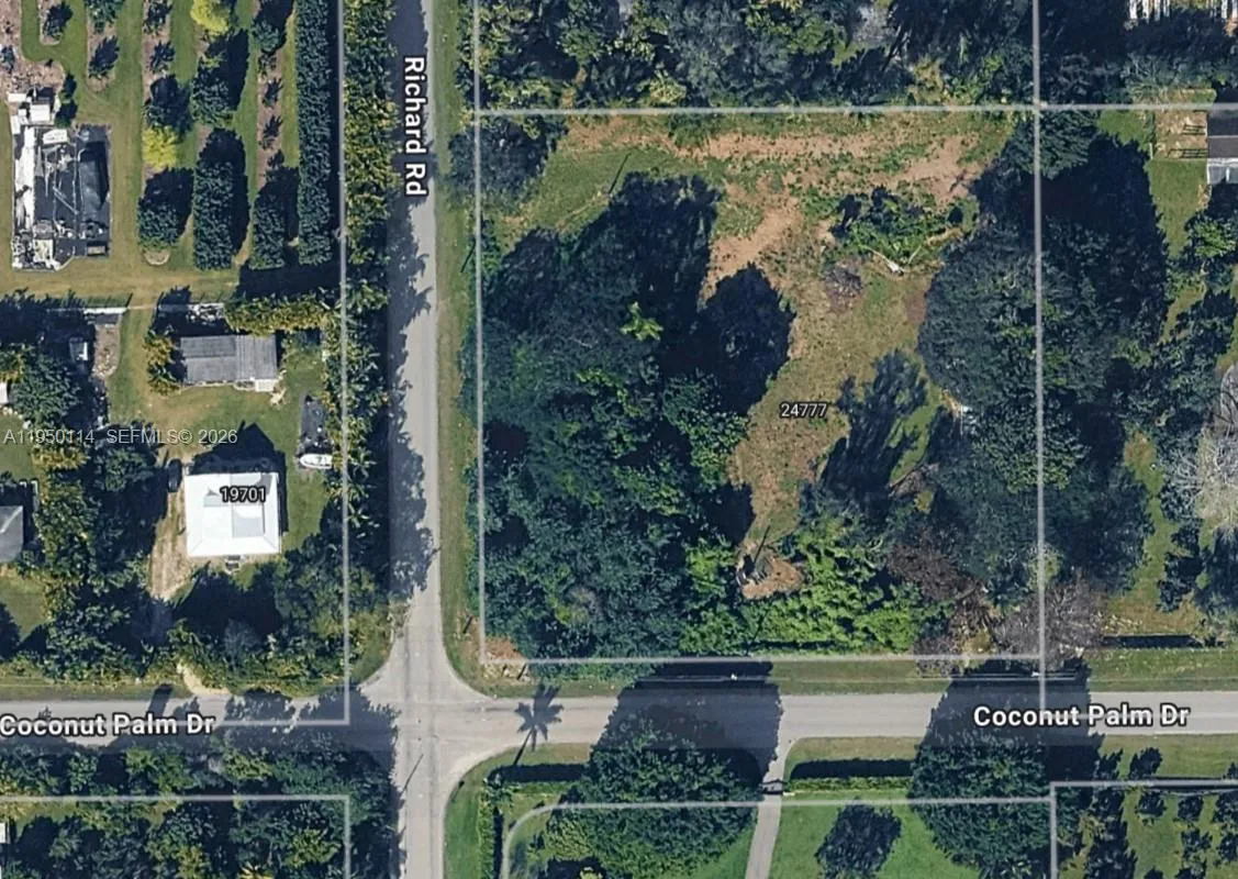 24777 SW 197th Ave, Homestead FL 33031