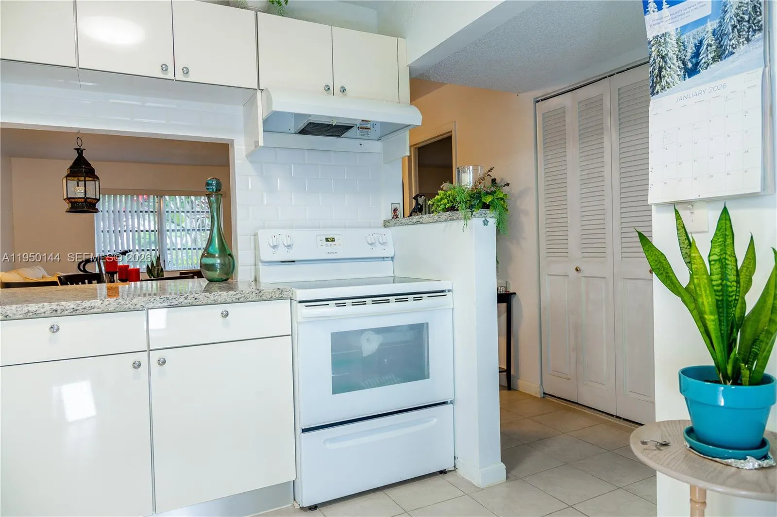 351 Cambridge Rd # 107, Hollywood FL 33024