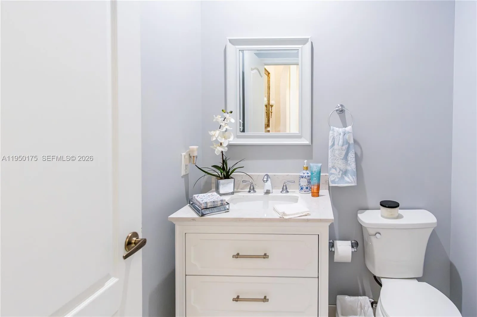 1128 NE 39th Ave, Homestead FL 33033