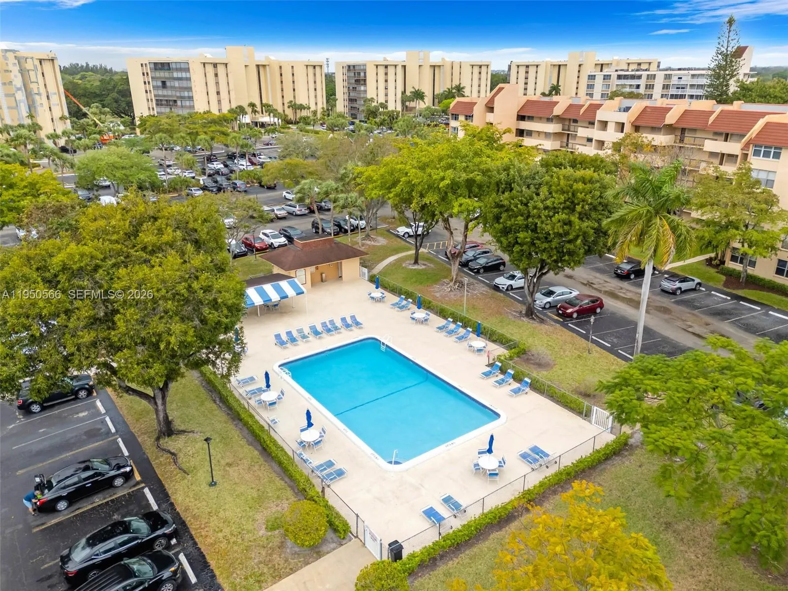 7080 Environ Blvd # 226, Lauderhill FL 33319