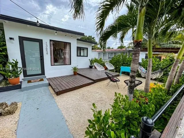 13654 NE 20th Pl, North Miami Beach FL 33181