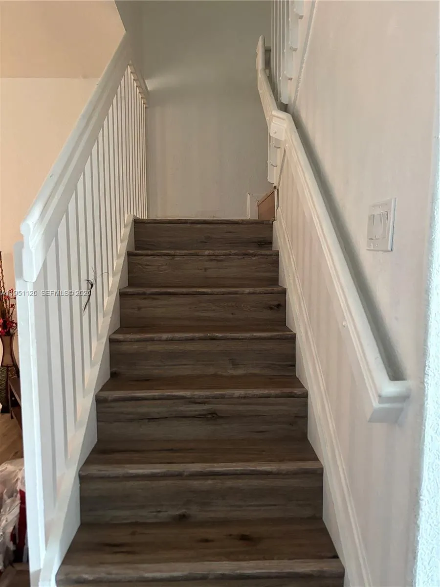 2615 SE 14 Avenida # 2615, Homestead FL 33035