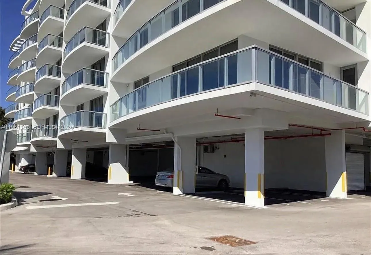 13800 Highland Dr # 510, North Miami Beach FL 33181