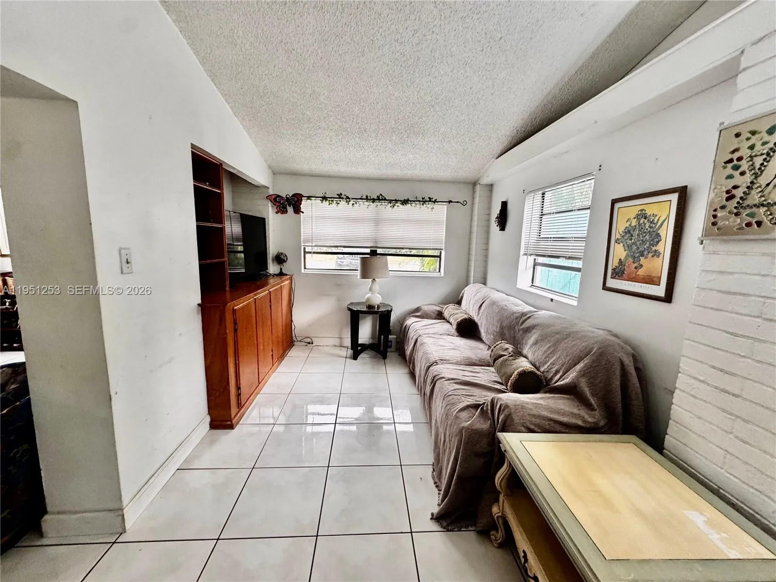 1335 NE 176th St, North Miami Beach FL 33162