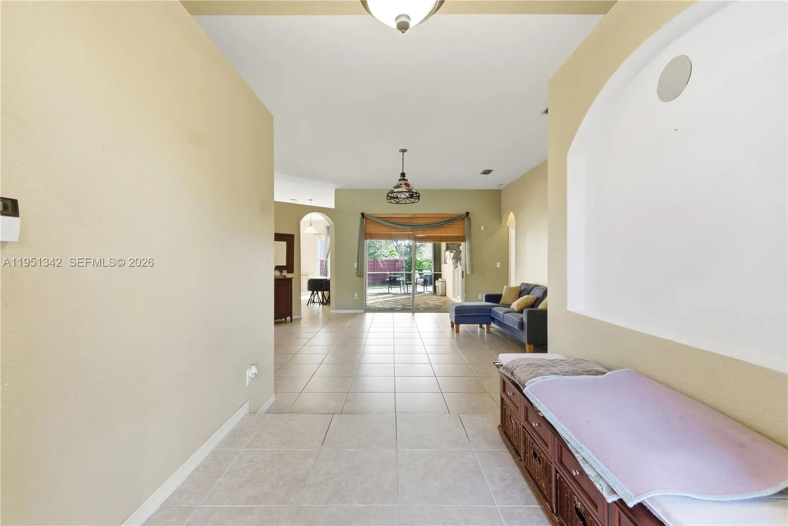 2243 SE 14th Cir, Homestead FL 33035