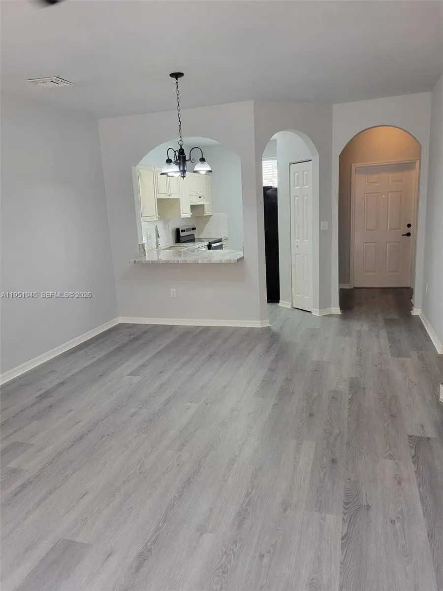 751 SE 2nd St, Homestead FL 33030